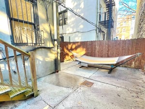 Photo for 8th Avenue