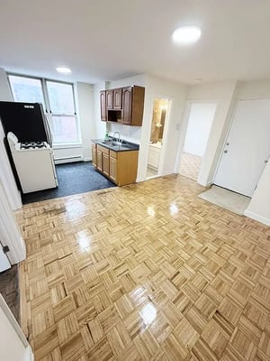 Photo for Strauss Street