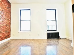 Photo for Roosevelt Avenue