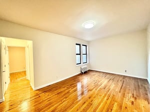 Photo for 88th Street