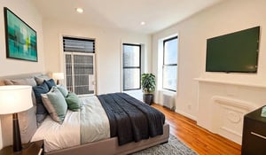 Photo for 9th Avenue