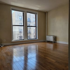 Photo for Fort Washington Avenue