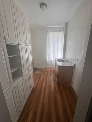 Photo for Patchen Avenue