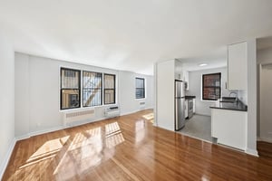 Photo for Webb Avenue