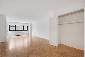 Photo for West 58th Street