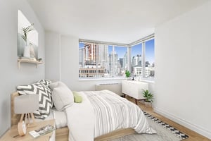 Photo for Sixth Avenue