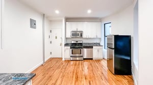 Photo for Ninth Avenue