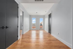 Photo for Knickerbocker Avenue