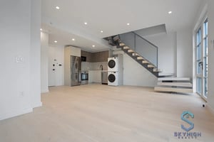 Photo for 32nd Street