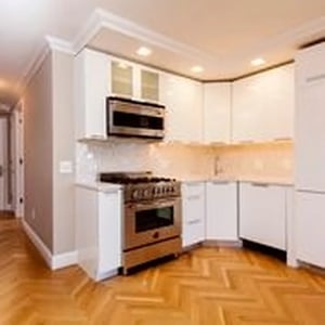 Photo for East 86th Street