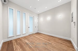 Photo for Montrose Avenue