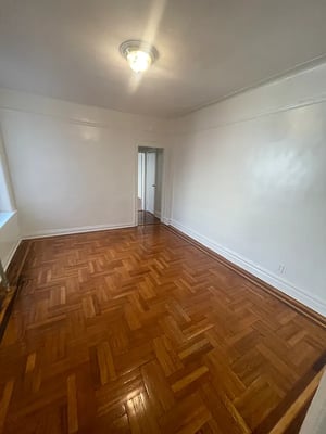 Photo for 95th Street