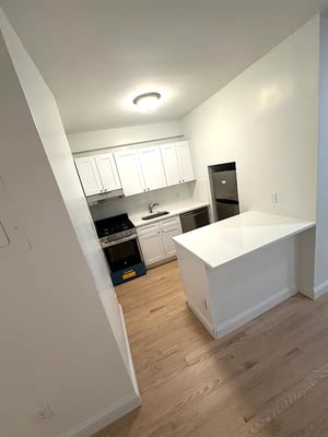 Photo for East 75th Street