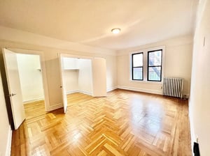 Photo for 73rd Street