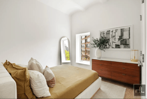 Photo for 1st Avenue