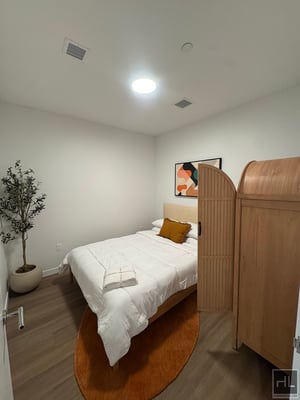 Photo for Pearl Street