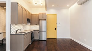 Photo for Myrtle Avenue