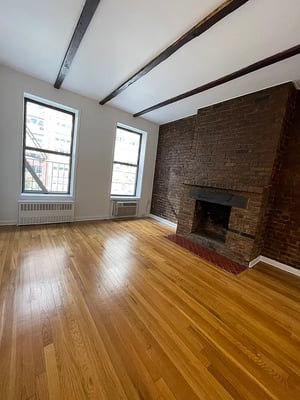 Photo for Third Avenue