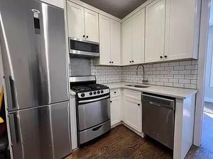 Photo for Mac Donough Street