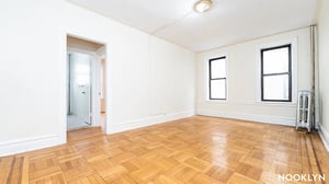 Photo for Metropolitan Avenue