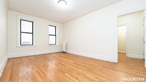 Photo for Metropolitan Avenue