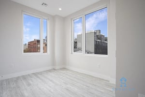 Photo for Franklin Avenue