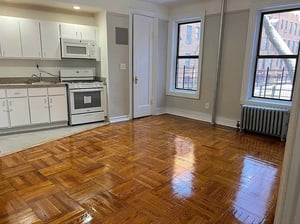 Photo for 88th Avenue