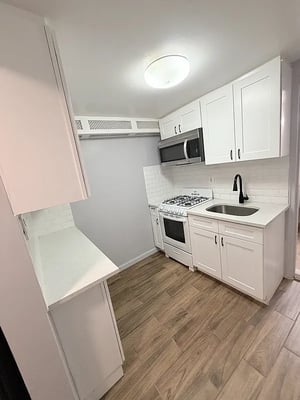 Photo for 45th Street