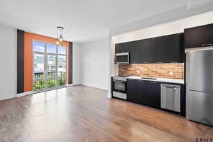 Photo for Varet Street