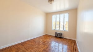 Photo for 71st Street