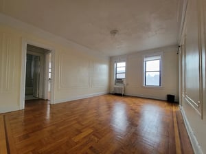 Photo for 43rd Avenue