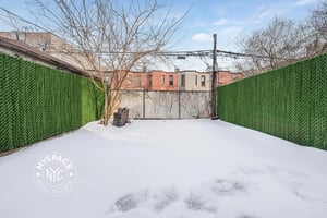 Photo for New York Avenue