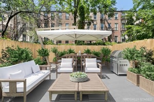 Photo for Greenpoint Avenue