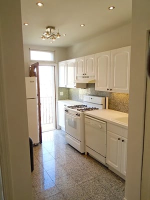 Photo for 4th Avenue