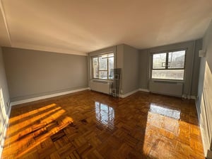 Photo for 196th Street