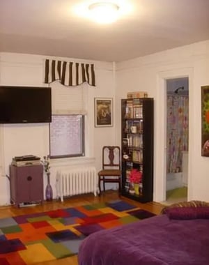 Photo for East 33rd Street