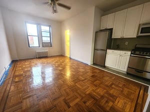 Photo for 45th Street