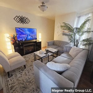 Photo for 83rd Street