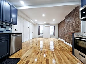 Photo for Madison Street