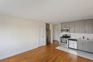 Photo for Grand Concourse