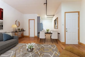 Photo for 3rd Avenue