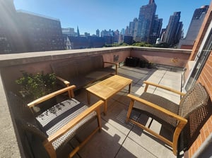 Photo for 3rd Avenue