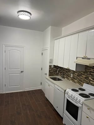 Photo for East 75th Street