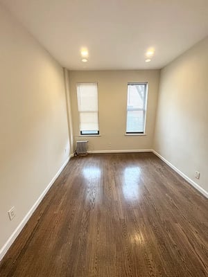 Photo for Queens Boulevard