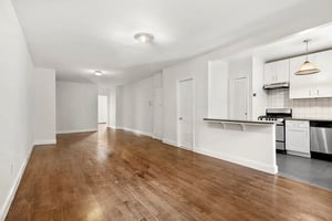 Photo for 9th Avenue