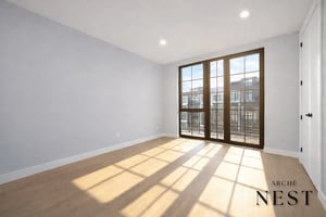 Photo for Farragut Road