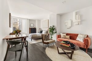 Photo for 3rd Avenue