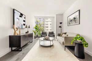 Photo for 3rd Avenue