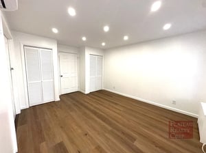 Photo for Marion Street