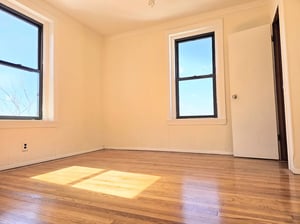 Photo for 79th Street